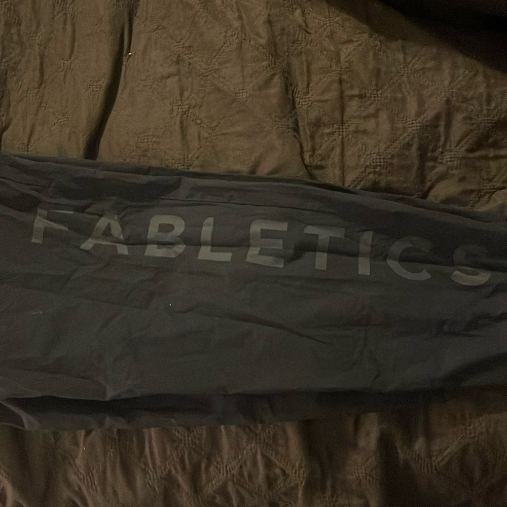 Fabletics joggers black and grey brand new size XL